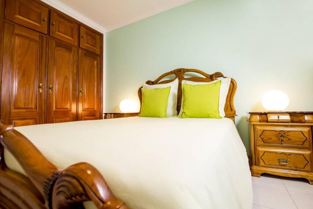 Casa Dos Farois Garagem Gratuito Praia Da Barra กาฟันญา ดา นาซาเร ภายนอก รูปภาพ