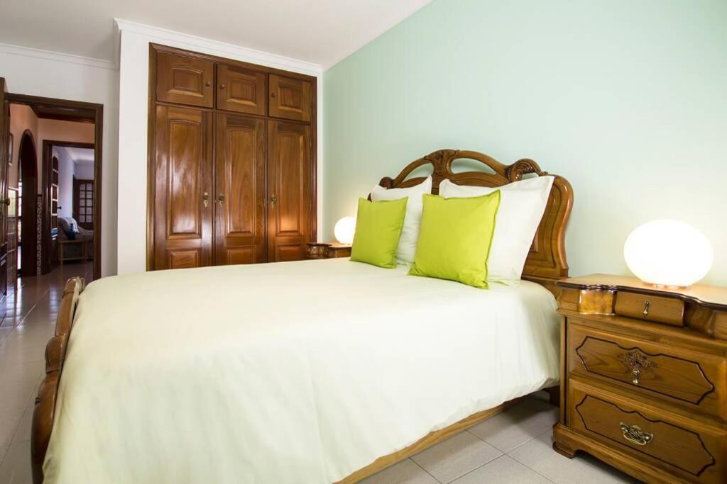 Casa Dos Farois Garagem Gratuito Praia Da Barra กาฟันญา ดา นาซาเร ภายนอก รูปภาพ
